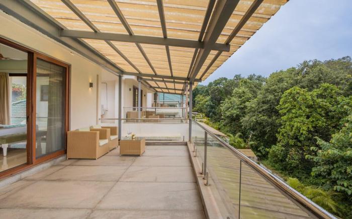 ELIVAAS 4 BHK with Pvt & Outdoor Sitting  - Anasa