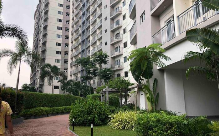 Cozy 1 bedroom condo with balcony@ SM Southmall