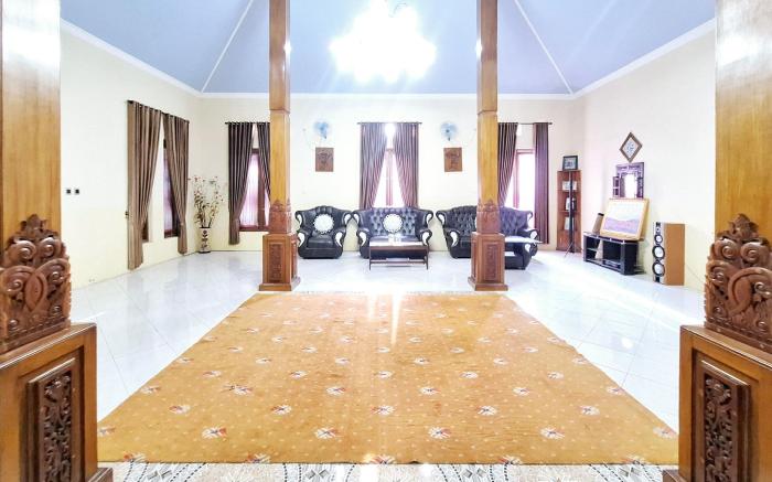 Joglo Dhepis Syariah Borobudur Magelang RedPartner