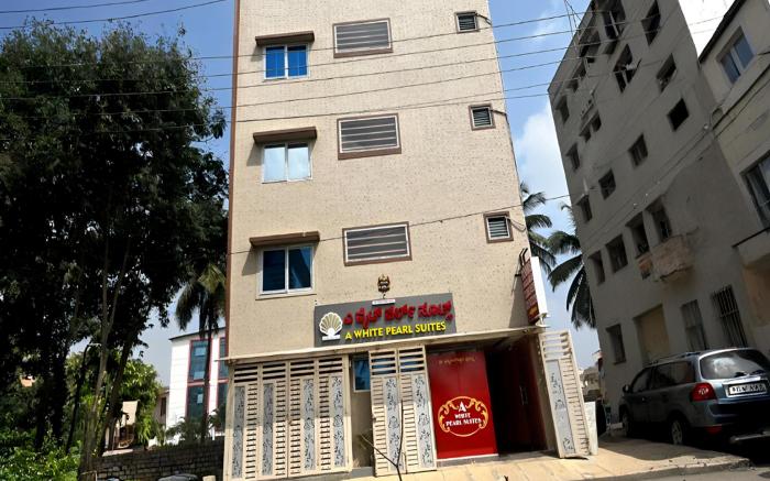 FabHotel A White Pearl Suites - Near Bangalore Airport