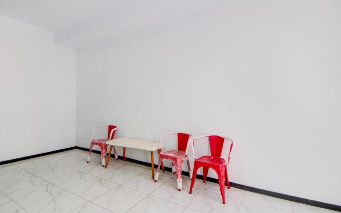 Hotel O Stasiun Tegal Near Alun-Alun  Formerly Ameera Guest House