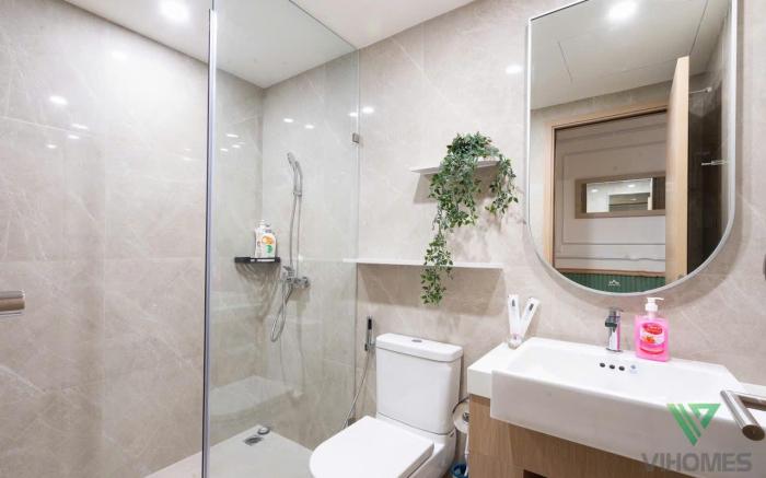 VINHOME GRAND PARK  2bedrooms FREE POOL, GYM