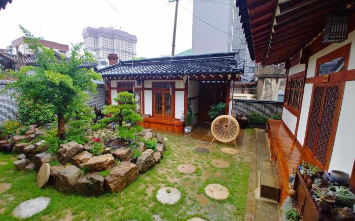 Hanok1957