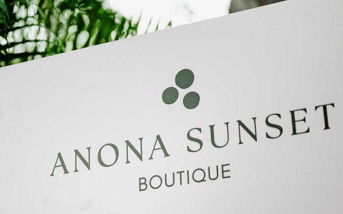 Anona Sunset Boutique