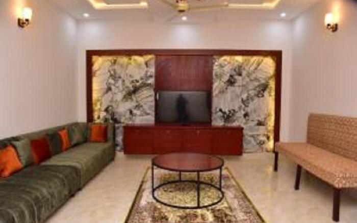 Canadian Inn E-11  Islamabad