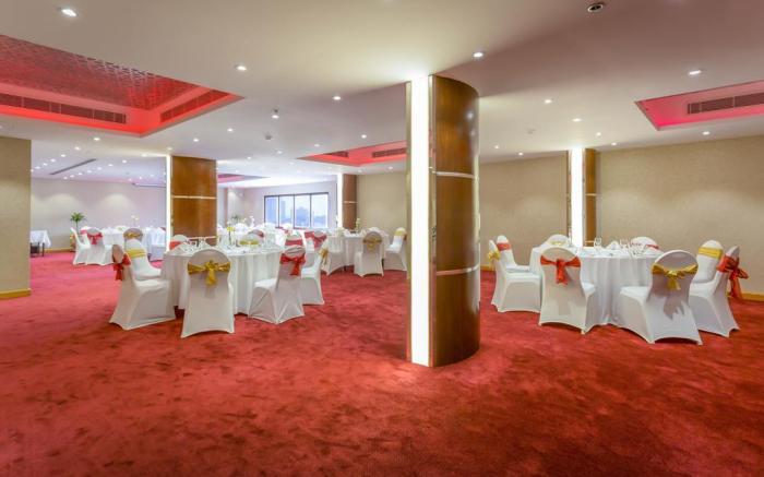 Al Safir Tower Residence & Tower