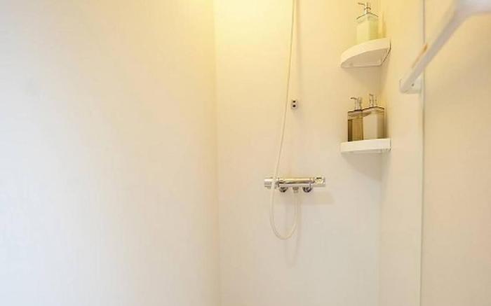 Tropical Frog Private log cabin in onna