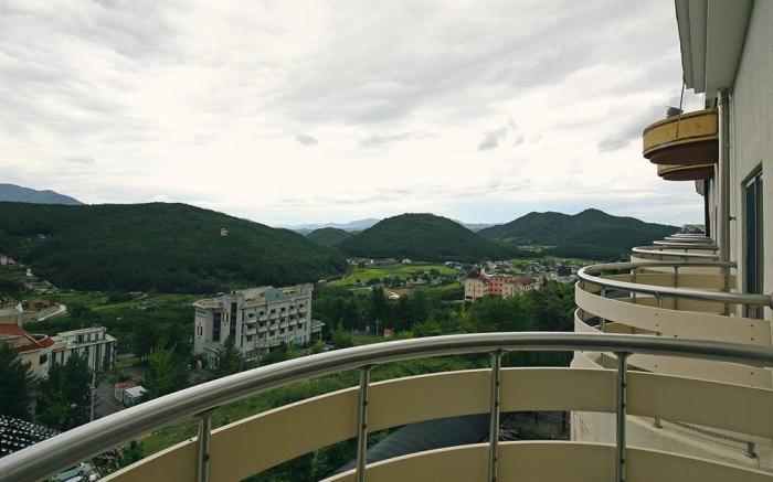 Ulsan Yeongnam Alps Sandia Oncheon