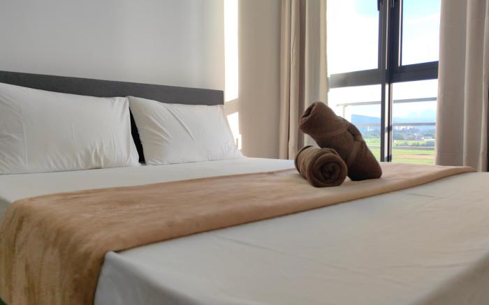 Sunset View Near Airport K Avenue Cozy Room 4 Pax