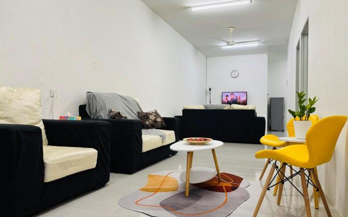 Comfy Spacious Tg Malim 3-Room | Sekiah32A