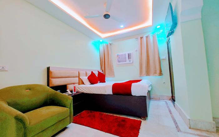 Western Stay Inn 15 Mints Walking From Assi Ghat