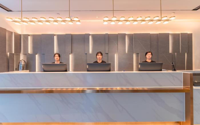Atour X Hotel Zhuhai Gongbei Port High-speed Railway Station