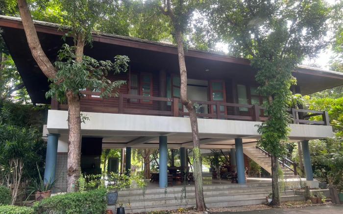 Kaeng Kan Resort