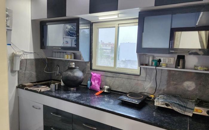 Affordable 2BHK Apartment – Fully Furnished 