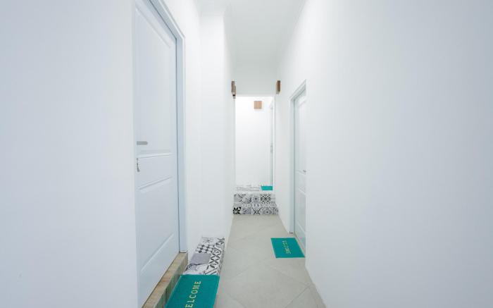 RedDoorz Plus @ Jalan Gatot Subroto Jakarta