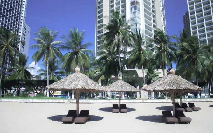 The Ocean • 1BR Sea View Apt. w/ PRIVATE BEACH