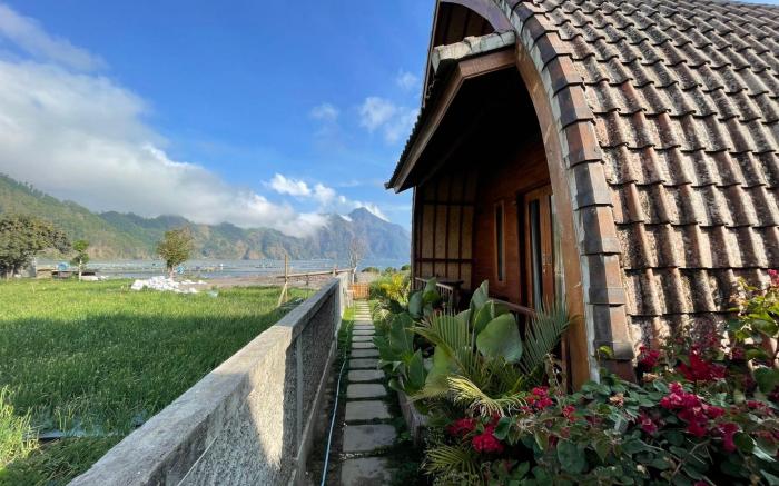 Volcano Cabins