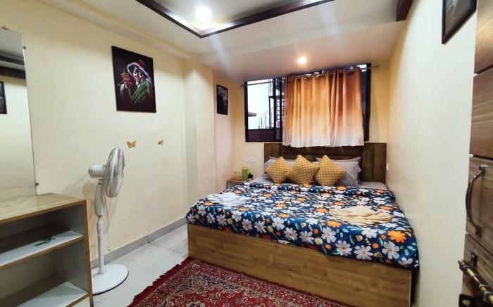Daddy Homestay Luxury Apartment Near Mg Marg 4 Bhk