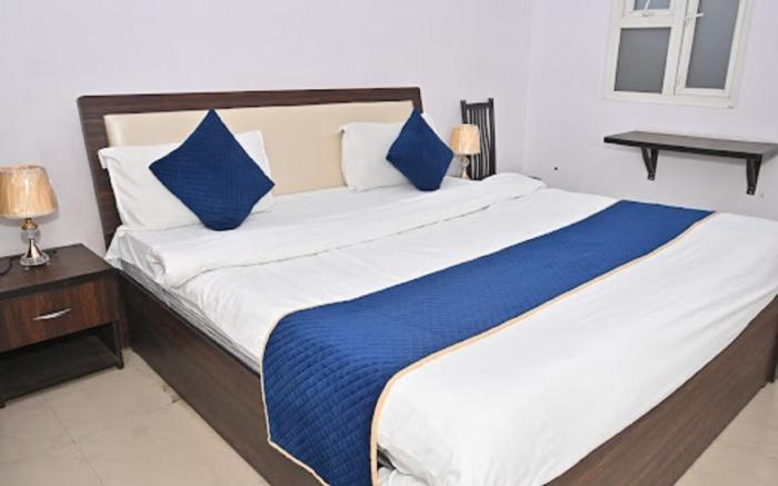 A One inn Hotel