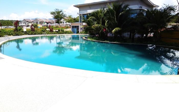 Ipoh Mali near Klebang Aeon (Whole Unit 8 people)