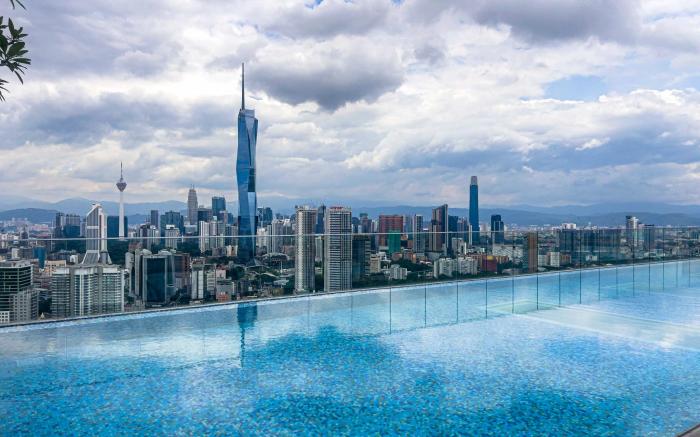 Sky Pool Suites KL Sentral - Riveria City