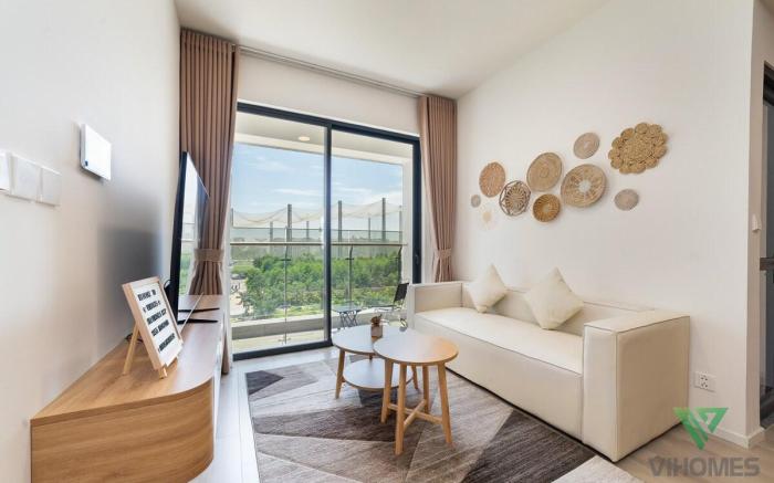 Vihomes Masteri - Luxury apartment free swim, gym
