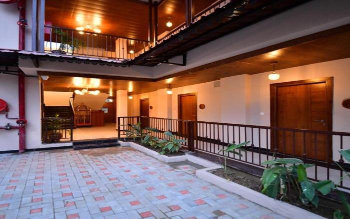 Hotel Aviral Ganga - A Unit Of Amritaam Wellness