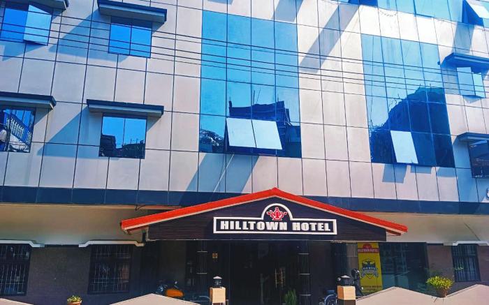 Hotel Hill Town