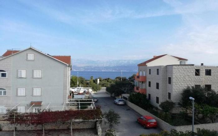 Apartment Roksy - Two-Bedroom Apartment with Terrace and Sea View ST