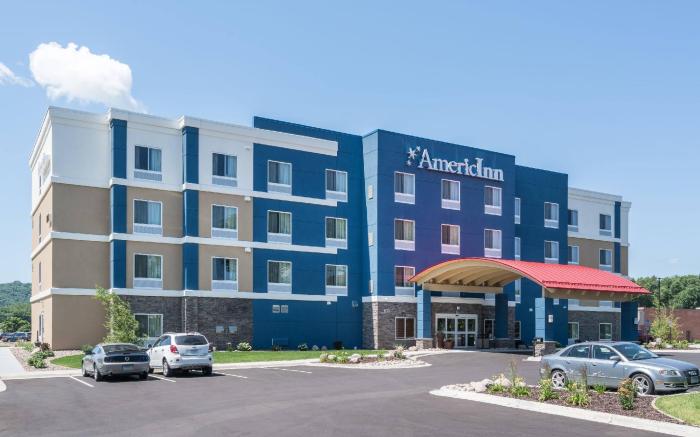AmericInn by Wyndham Sioux Falls North