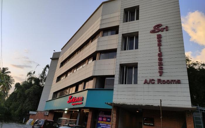 Hotel sri bhavan