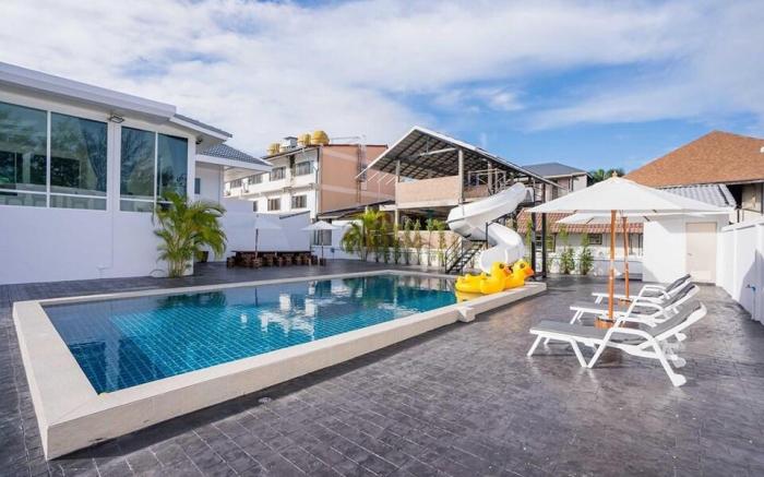 Royal beach pool villa @cha-am พูลวิลล่าชะอำ
