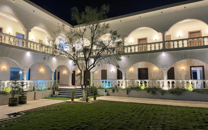 The Ashoka Hotels and Resorts, Mohangadi