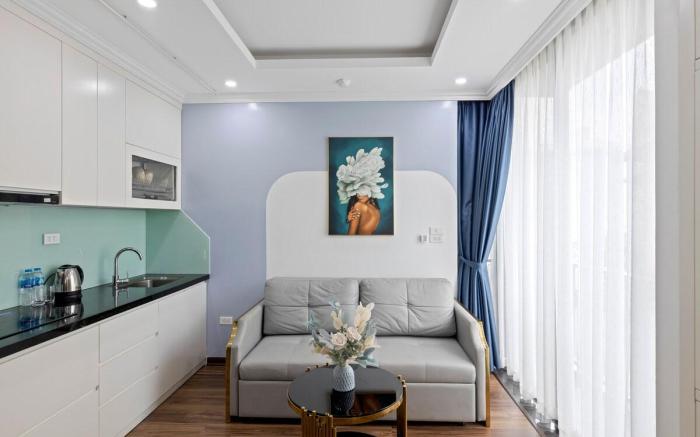 Stylist 2BR Fully Furnished near Westlake