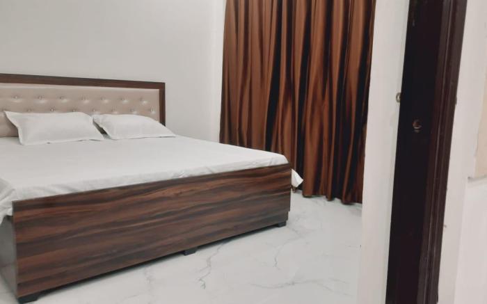 Bharat Raj Homestay By GRB