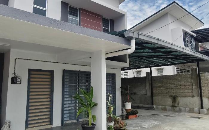 No. 8 Homestay