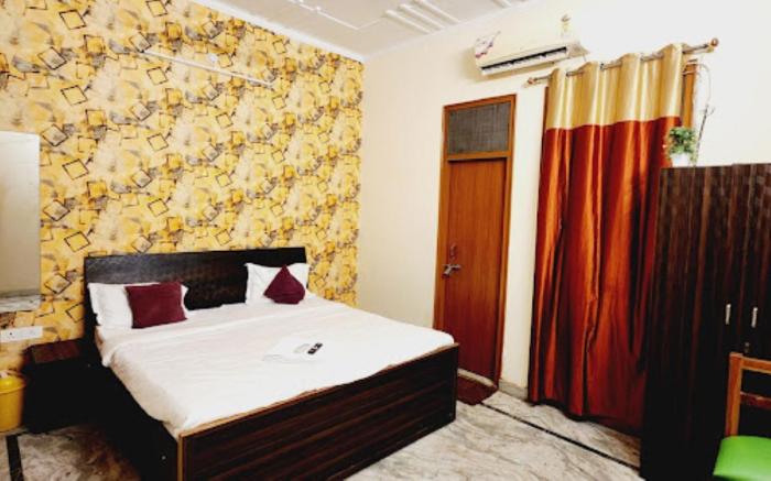  Goroomgo Prisha Stay Lucknow 
