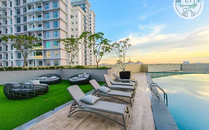 Paradigm Residence -The Luxe Suites by JBcity Home