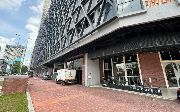 Millerz Square by DeUrban MSE33A01L