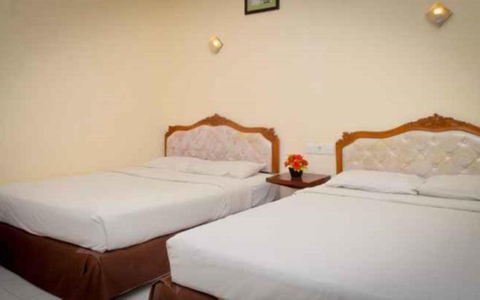 Uni Beach Hotel