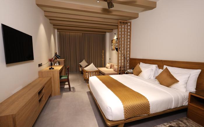 PLEASANT TREE HOTELS