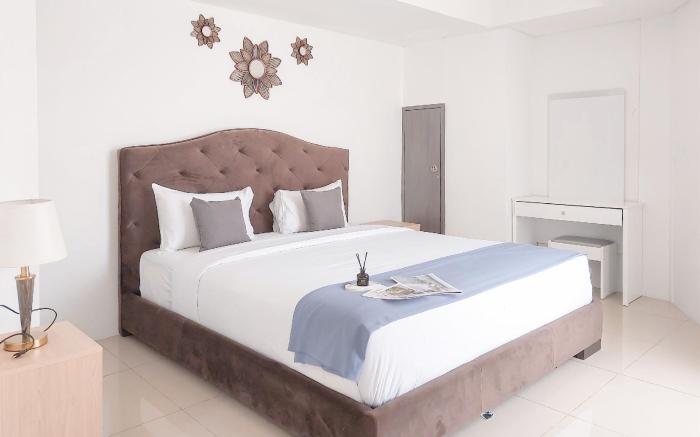 Comfy 1BR Tamansari Bintaro Mansion By Travelio