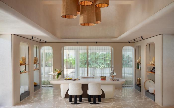 Kimpton Aqeos Hainan By IHG