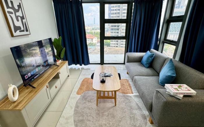 Harmony Heights | 2BR Duplex Escape by Moka