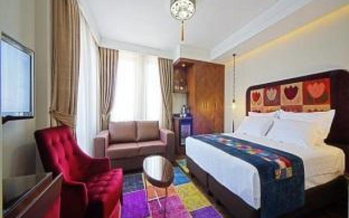 Azade Suites