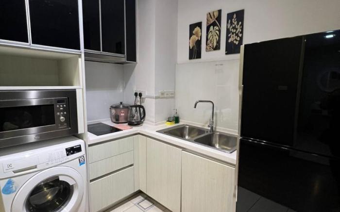 SOHO Duplex Sea View KK