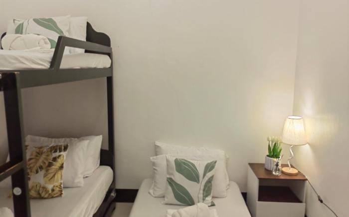 Minimalist Inspired Modern 2BR/2BA /Patio