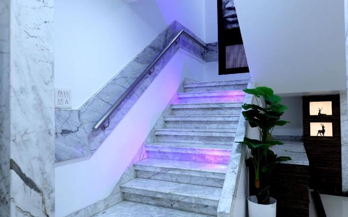 Spacious Villa Stay – BBQ, Gym  & Green Garden