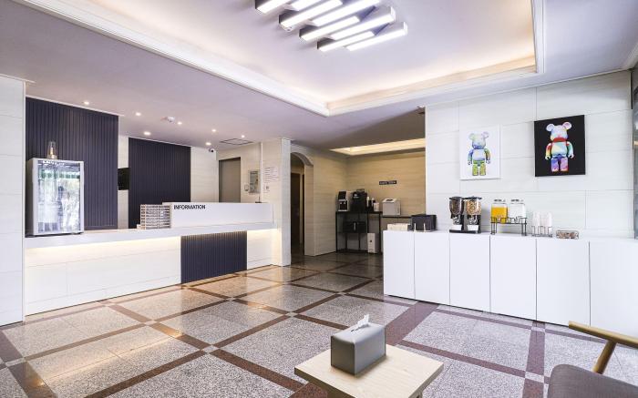 VOVO Hotel