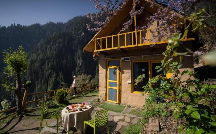 Bastiat Stays | Whispering Pines Cottage